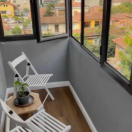 Apartment Bee 3-city Center Retreat Tirana