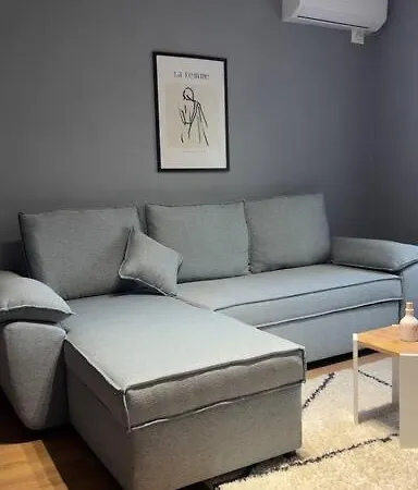 Apartment Bee 3-city Center Retreat *